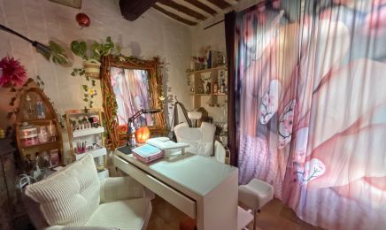 Glow & Gloss Nails : Institut de beauté à Cassis