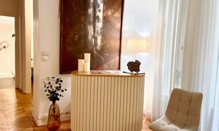 VB studio 33 : Institut de beauté à Paris