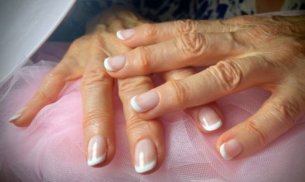 La Passion’née - Prothésiste Ongulaire  : Manucure à Châteaubourg
