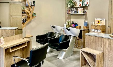 L'Atelier d'Aurelie : Coiffeur à Pomeys