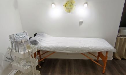 CH Brows Expert : Institut de beauté à Saint-Victoret