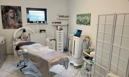 EmiCosmetics: Kosmetikstudio in Hagen