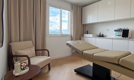 L’aura de Julie Institut privé : Manucure à Cusset