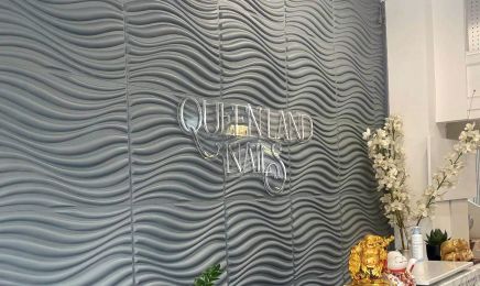 Queenland Nails: Nagelstudio in Düren