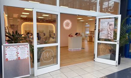 Nail La Mos: Kosmetikstudio in Mindelheim