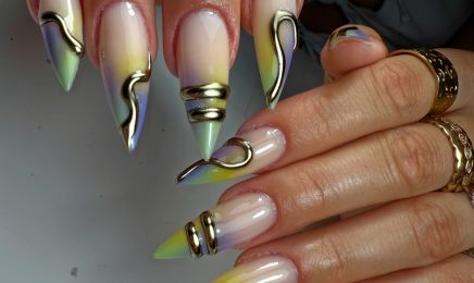 NOLIYA NAILZ : Manucure à La Roche-sur-Yon