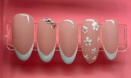 OSMOSE NAIL ART : Manucure à Saint-Claude-de-Diray