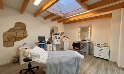 Top Secret Beauty & Hair: Kosmetikstudio in Weißenfels