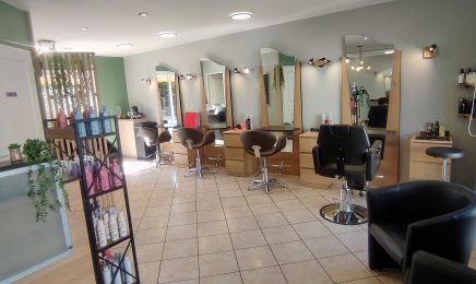 Un Hair pour Soi : Coiffeur à L'Isle-d'Espagnac
