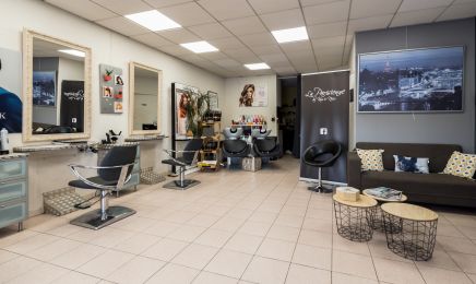 La Parisienne by Kim : Coiffeur à Escalquens