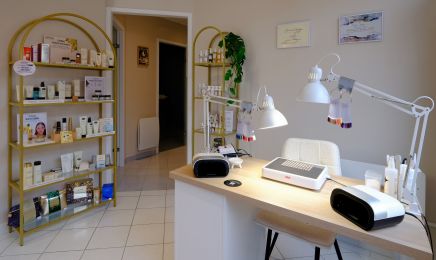 Ajna institut : Institut de beauté à Saint-Trivier-sur-Moignans