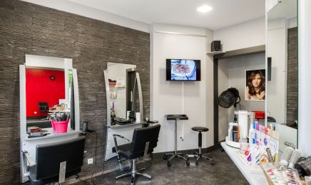 De Mèche Avec Vous : Coiffeur à Les Loges