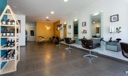 Salon Côté Lac : Coiffeur à Bruges