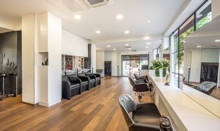 Essentiel Coiffure : Coiffeur à Bourgoin-Jallieu