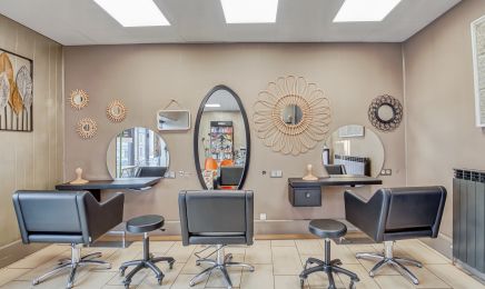 Tignasse : Barbier à Guérigny