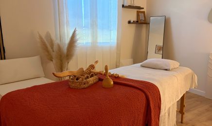 Alice Florens - Massage bien-être et Kobido : Manucure à Le Tholonet