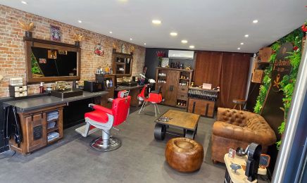 La Barbière du Coin : Barbier à L'Aigle