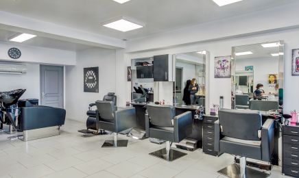 Why Not Coiffure : Coiffeur à Pourrières