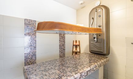 Aqualya SPA : Institut de beauté à Saint-Paul-Trois-Châteaux