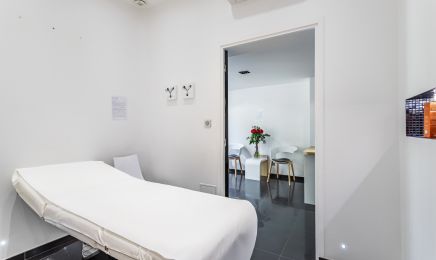 Epil'net Brotteaux - Centre épilation et beauté - Renata França - LPG : Manucure à Lyon