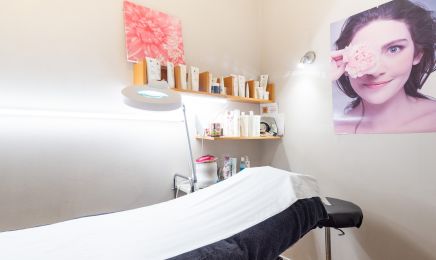 Amardeilh Isabelle Espace Beauté : Manucure à Blagnac