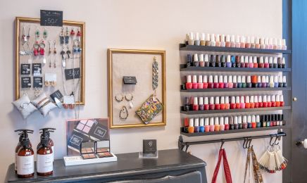 Frédéric Guyot Coiffeur : Manucure à Remiremont