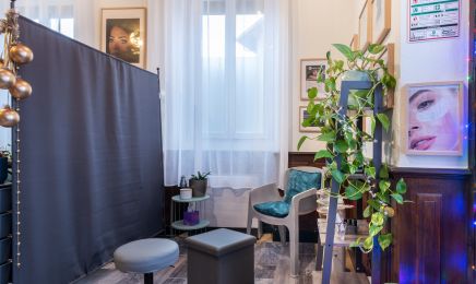 Beauté Service : Manucure à Reignier-Esery