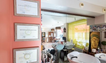 Le boudoir : Coiffeur à Conques-en-Rouergue (St Cyprien sur Dourdou)