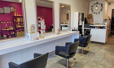 Divine Coiffure : Coiffeur à Génissieux