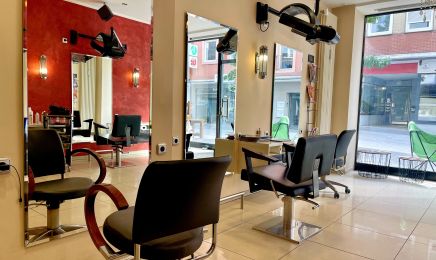 Salon Rouge: Friseur in Bochum