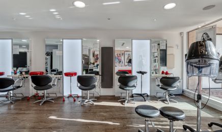 Angela Coiffure : Coiffeur à Clamart