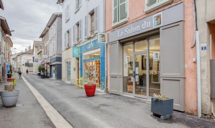 Le salon Du 6 : Coiffeur à Vif