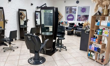 Hair and Beauty Salon bei Dilek: Kosmetikstudio in Velbert