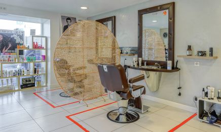 Innove coiffure : Coiffeur à Champcevinel