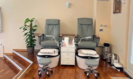 Miss Nails & Beauty : Nagelstudio in Ottobrunn