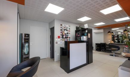 AKCS coiffure - Alain et Karine Florit : Coiffeur à Beauzelle