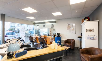 Viva La Vie - Bastille Coiffure - Tours Montjoyeux  : Coiffeur à Tours
