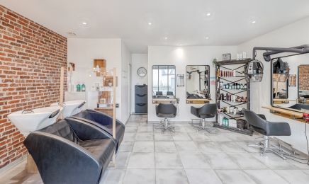 Aux ciseaux d'Aurélie : Coiffeur à Saumur