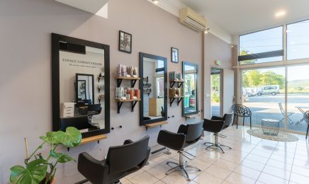 Julie F Coiffure  : Coiffeur à Vic-la-Gardiole