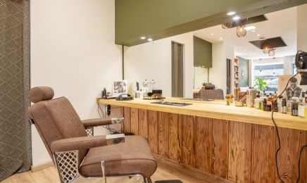 Le Ciseau Jessica M  : Barbier à Langon