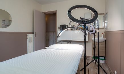 Mélanie RENDU - Maquillage Permanent : Institut de beauté à Saint-Samson