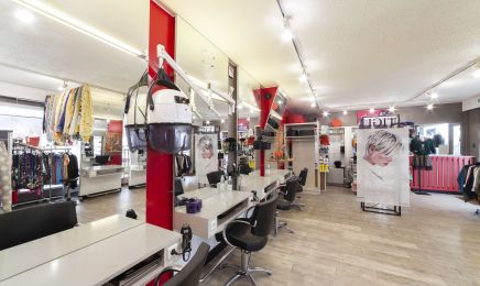 SB Coiffureæ© : Coiffeur à Marnay