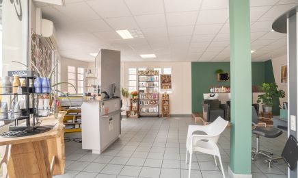 Coiffure Melucia : Institut de beauté à Antigny