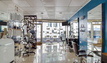 Racine beauté coloriste végétal bio : Coiffeur à Nanterre