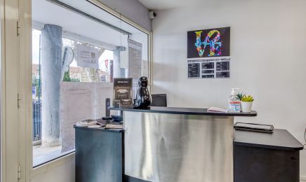 Why Not Coiffure : Coiffeur à Pourrières