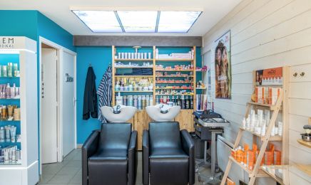 Adopte une coupe Emilie : Barbier à Béganne