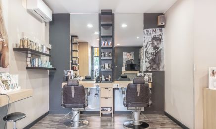 Giulian coiffeur de l’ile barbe : Coiffeur à Lyon