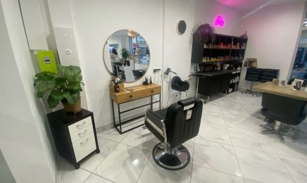 Mg coiffure : Coiffeur à Cagnes-sur-Mer