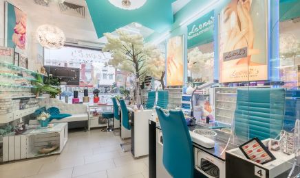 Leoni´s Nails & Hair Munich (Leoni’s Nagelstudio): Nagelstudio in München