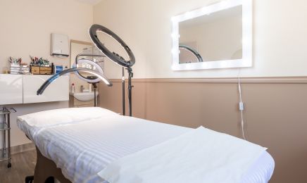 Mélanie RENDU - Maquillage Permanent : Institut de beauté à Saint-Samson